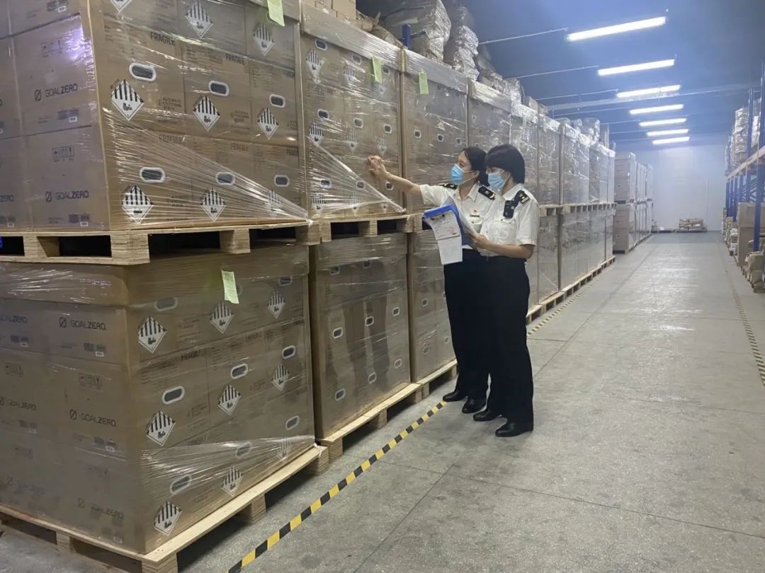 鋰<a href='http://www.tongtaia.cn' title='電池海運(yùn)' >電池海運(yùn)</a>